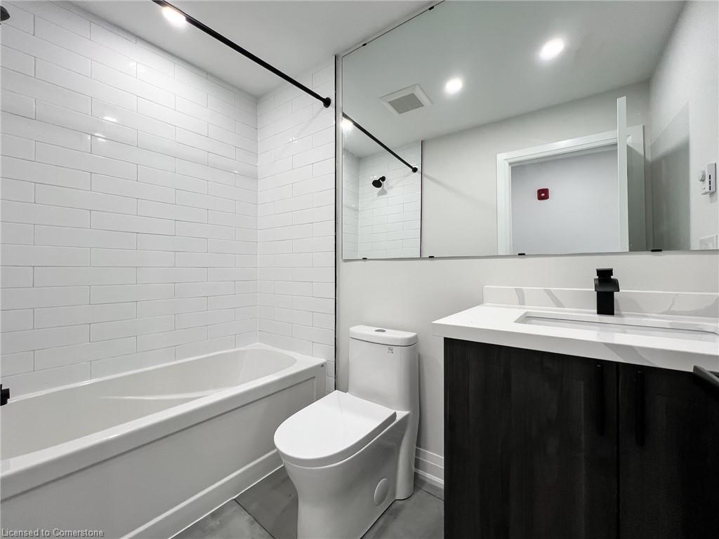12-588 Barton Street E Property Photo 5