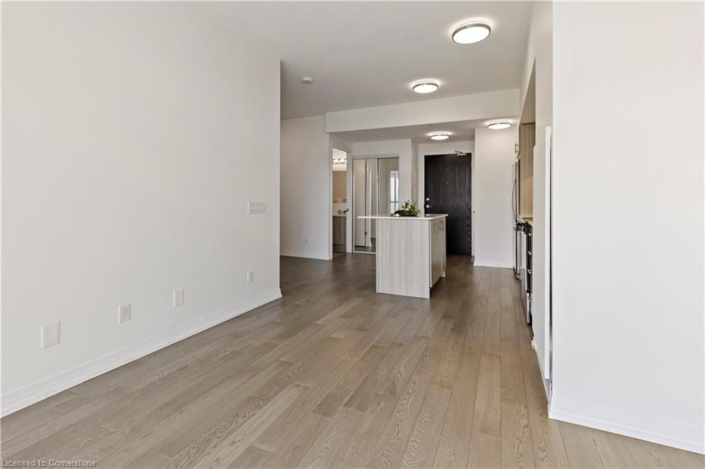 608-7711 Green Vista Gate Property Photo 9