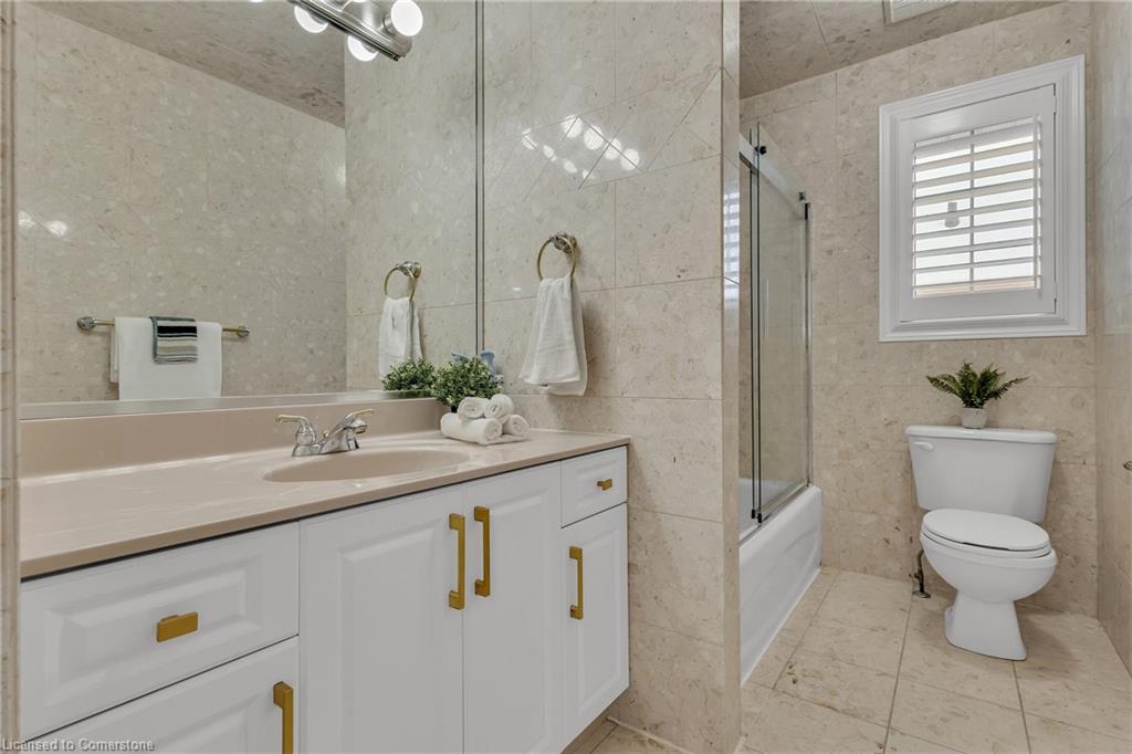 162 Stonehenge Drive Property Photo 30