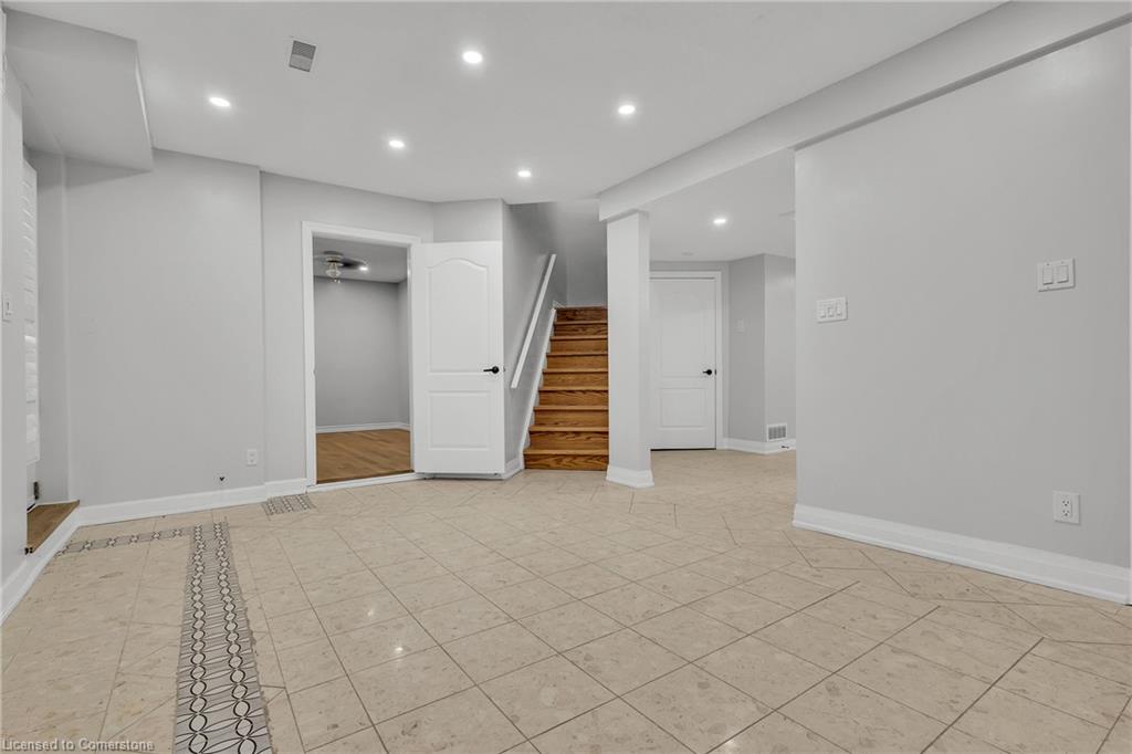 162 Stonehenge Drive Property Photo 33