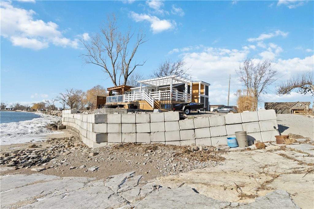 1238 Lakeshore Road Property Photo 3