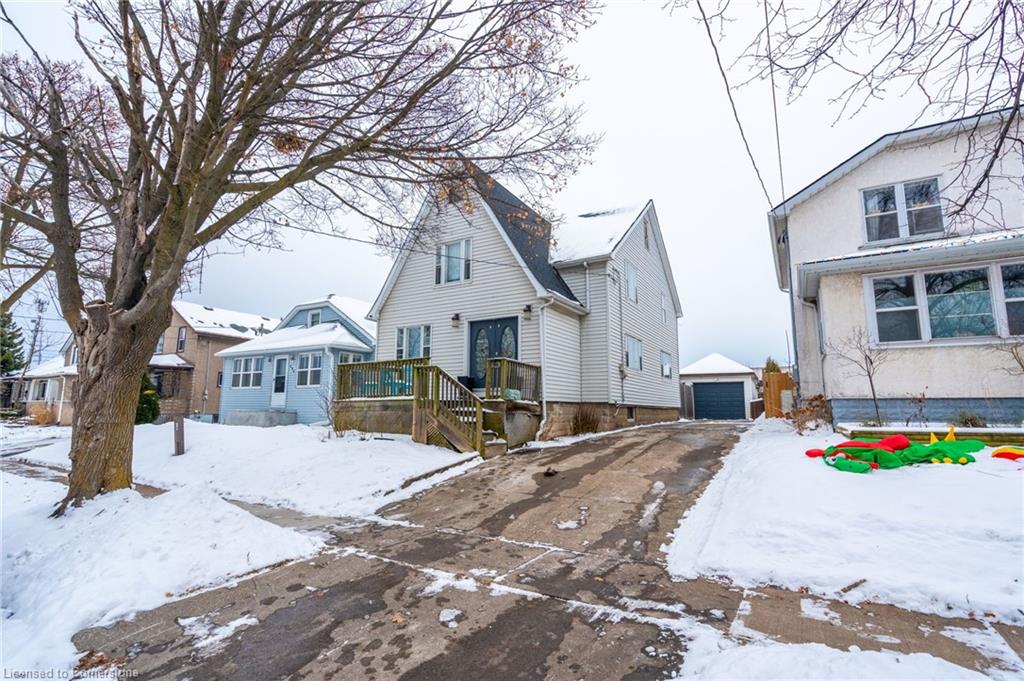 202 Ross Street Property Photo
