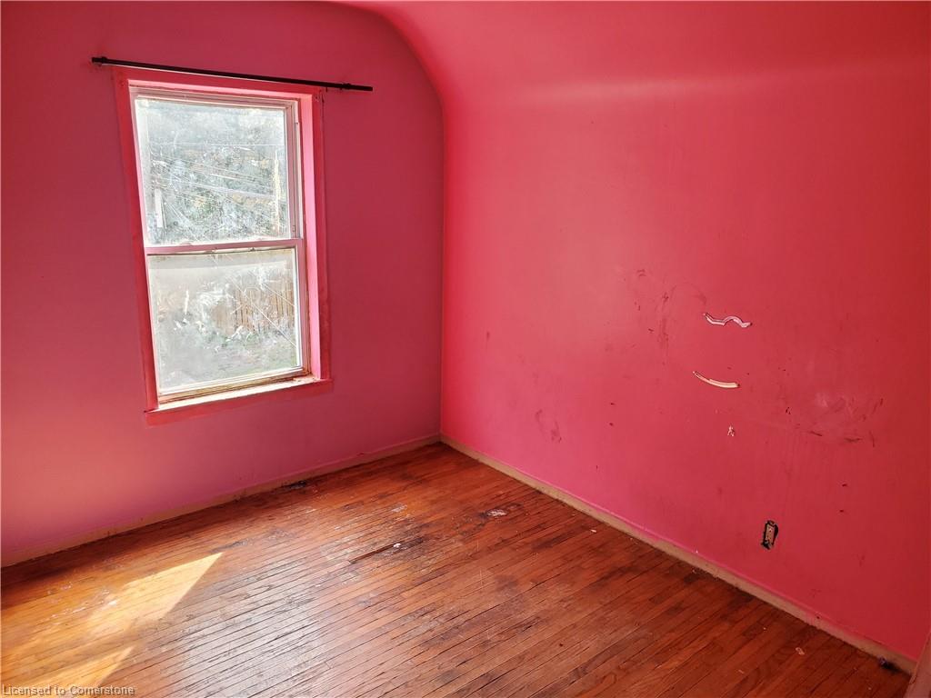 54 Douglas Avenue Property Photo 8