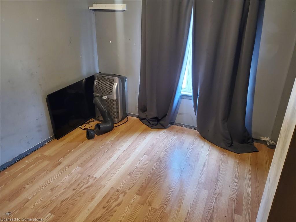 54 Douglas Avenue Property Photo 10