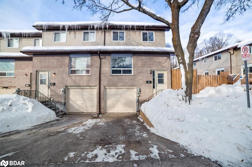 152-1095 Mississaga Street W Property Photo