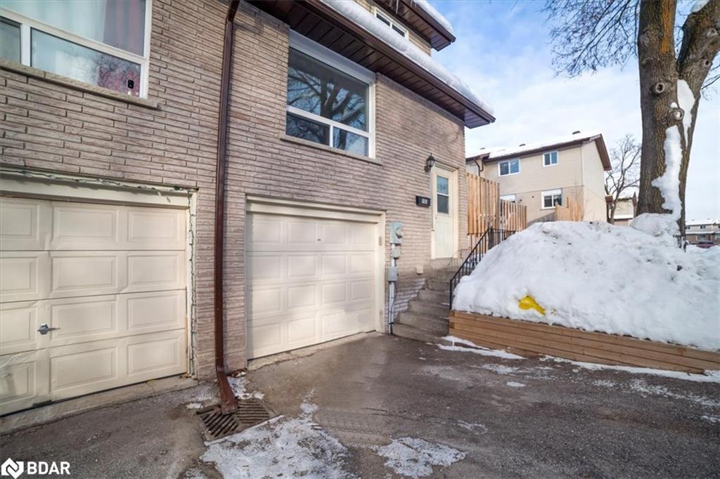 152-1095 Mississaga Street W Property Photo 37
