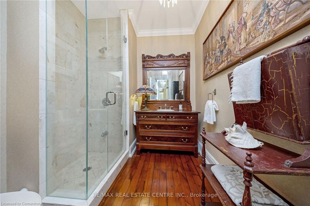 103 Thomas Street Property Photo 19