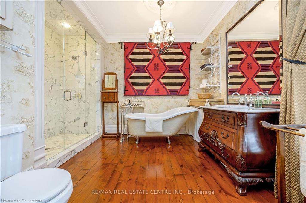 103 Thomas Street Property Photo 23