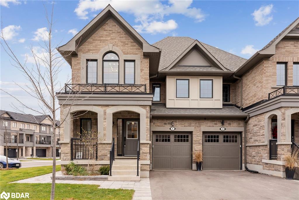 Uxbridge Secondary School Real Estate Listings Main Image