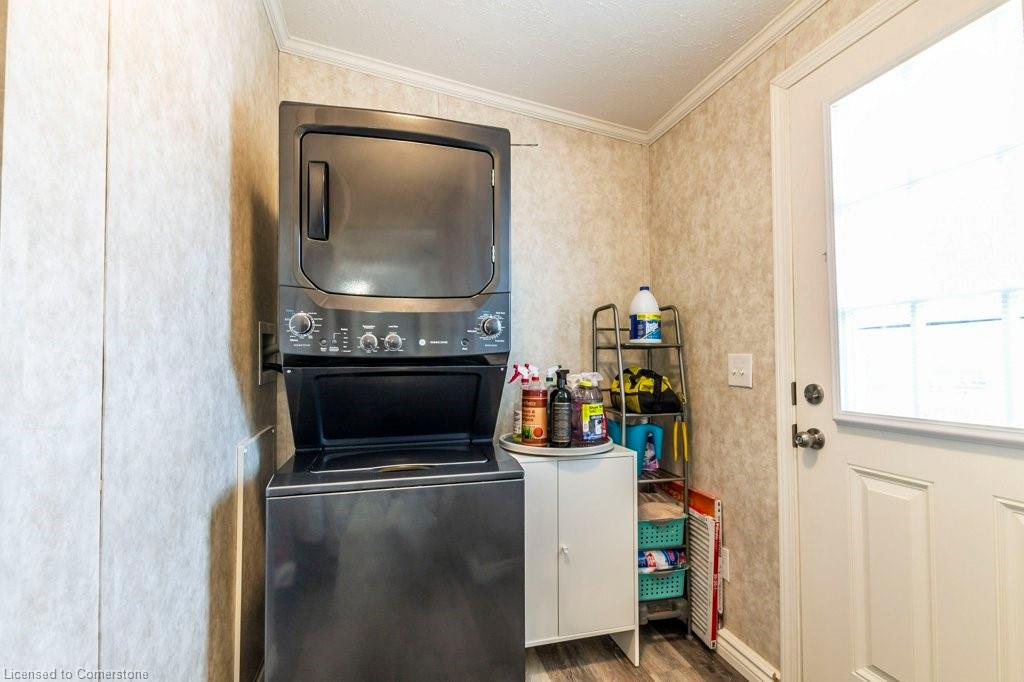 4 Cricklewood Crescent Property Photo 22