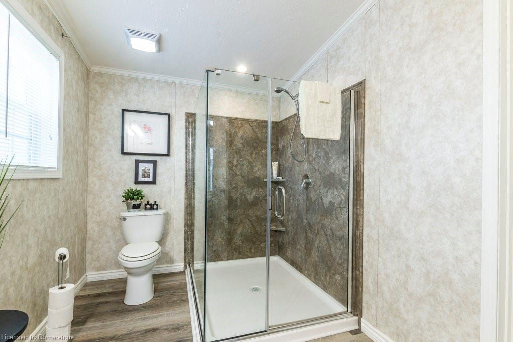 4 Cricklewood Crescent Property Photo 26