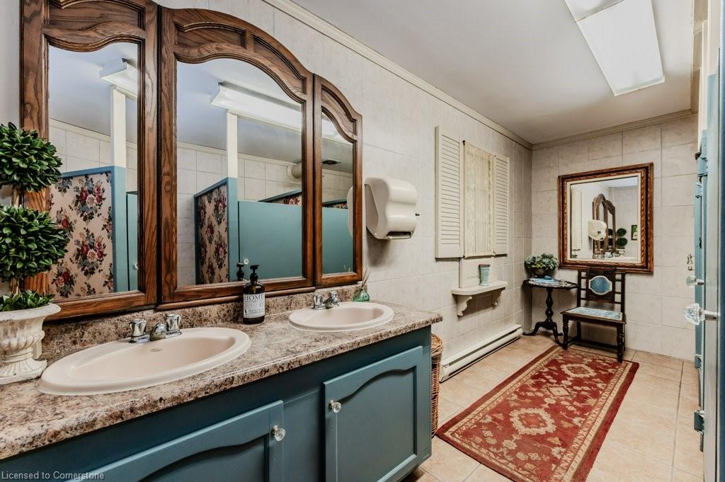 1303 Maryhill Road E Property Photo 13