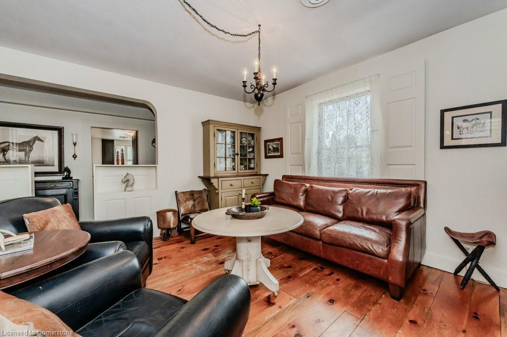 1303 Maryhill Road E Property Photo 23
