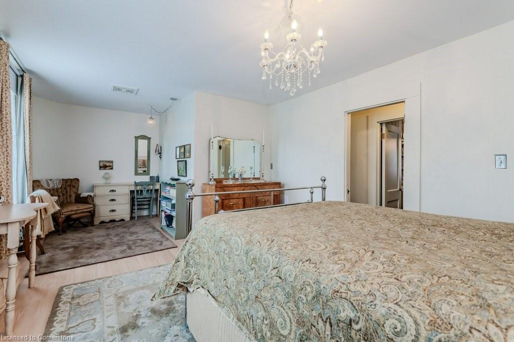 1303 Maryhill Road E Property Photo 40