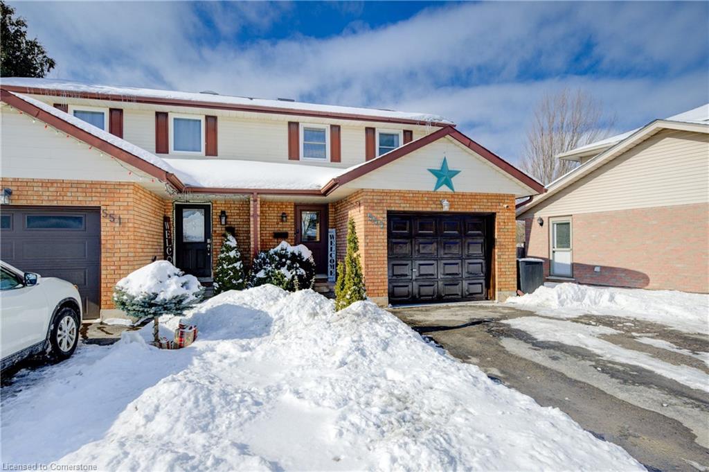 553 Springbank Avenue N Property Photo 3