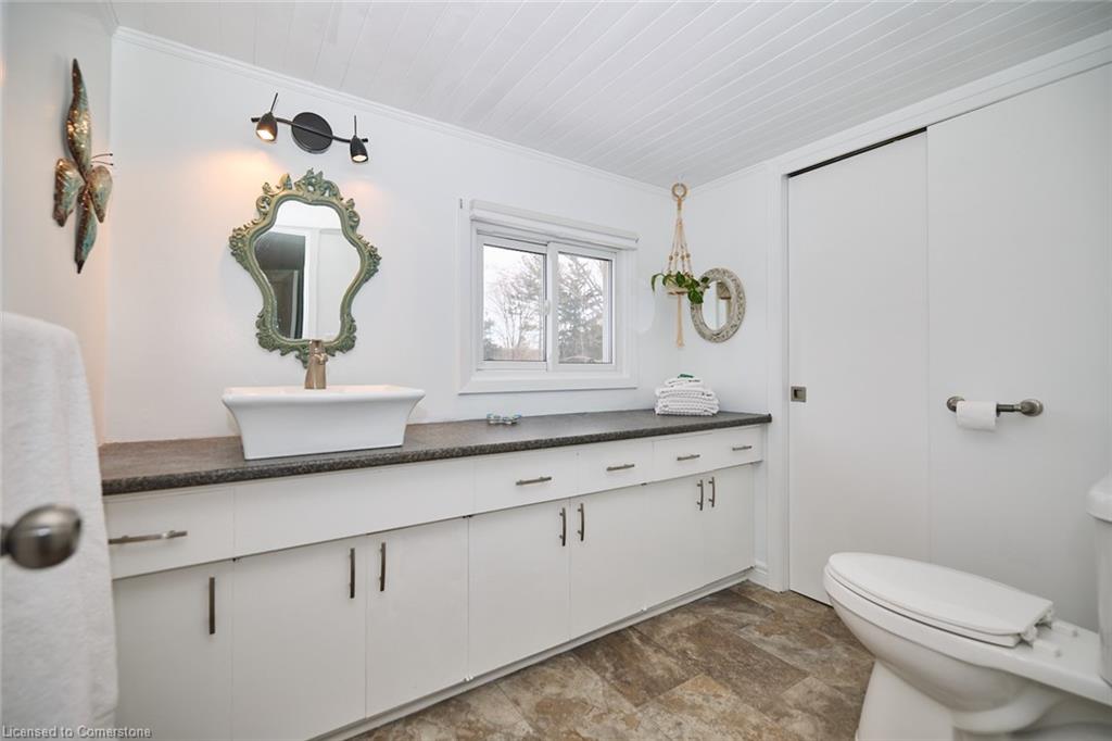 10 Logan Road Property Photo 20