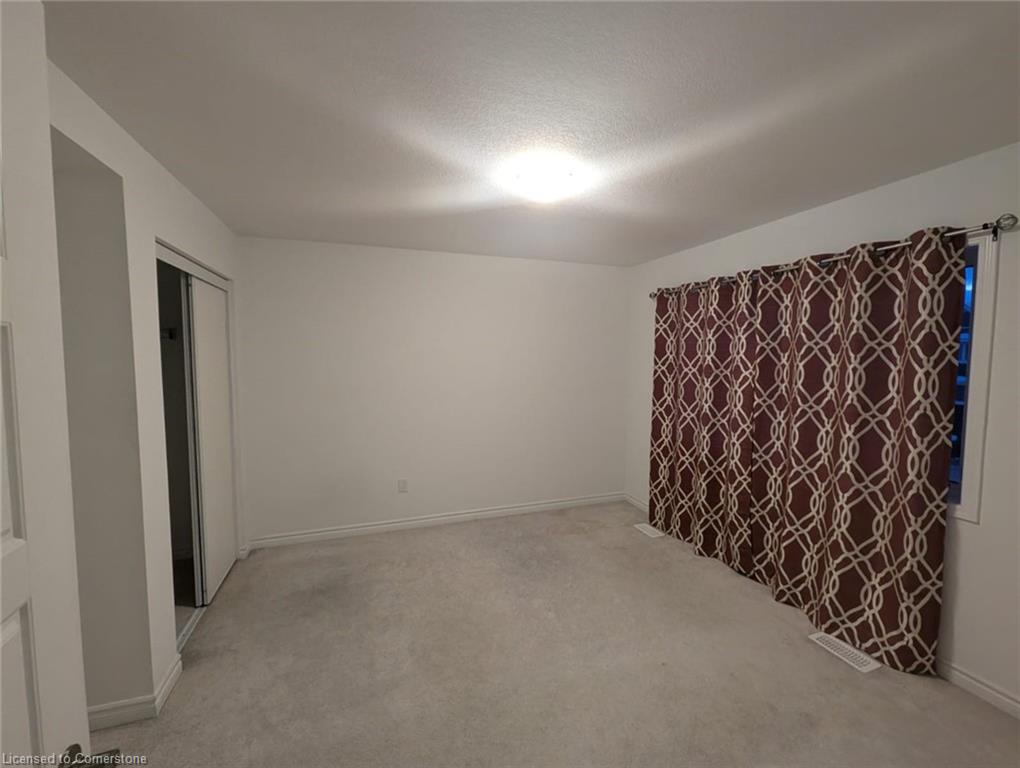 111 Forestwalk Street Property Photo 8