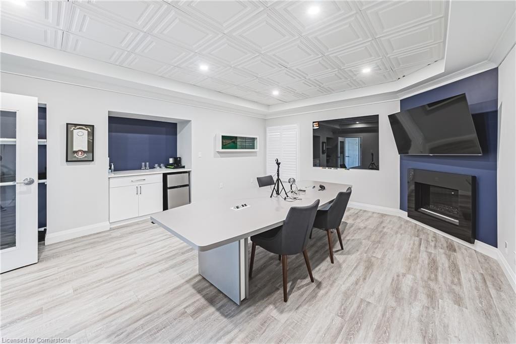 2 Heath Street Property Photo 10