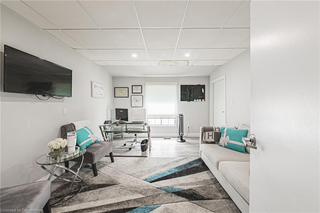 2 Heath Street Property Photo 17