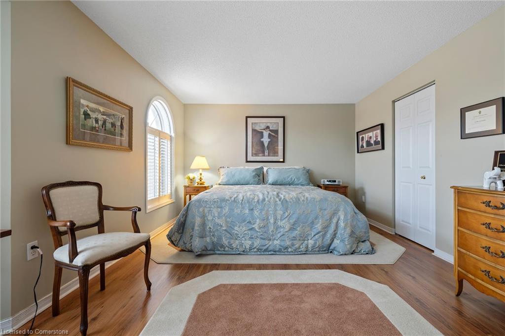 A406-216 Plains Road W Property Photo 23