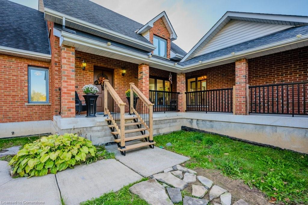 5822 2nd Line Property Photo 3