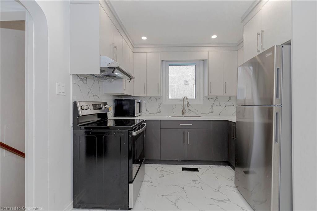 55 Hamilton Street Property Photo 8