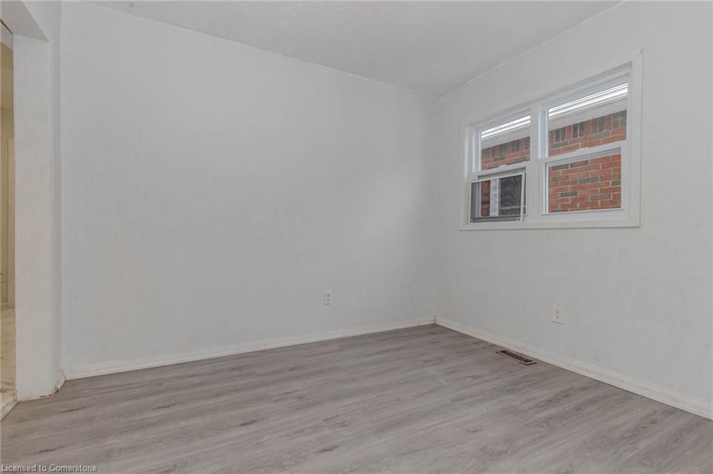 55 Hamilton Street Property Photo 16