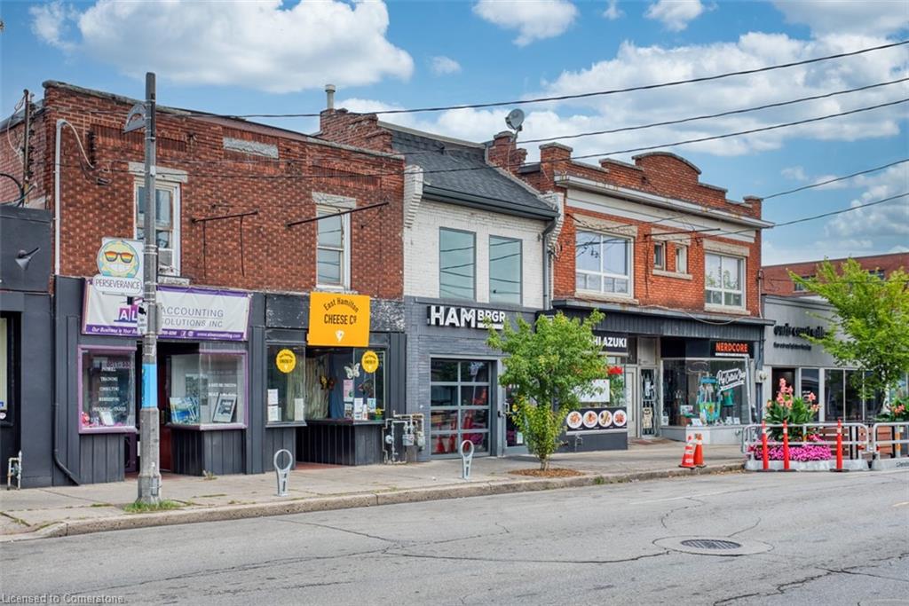 207 Ottawa Street N Property Photo 3