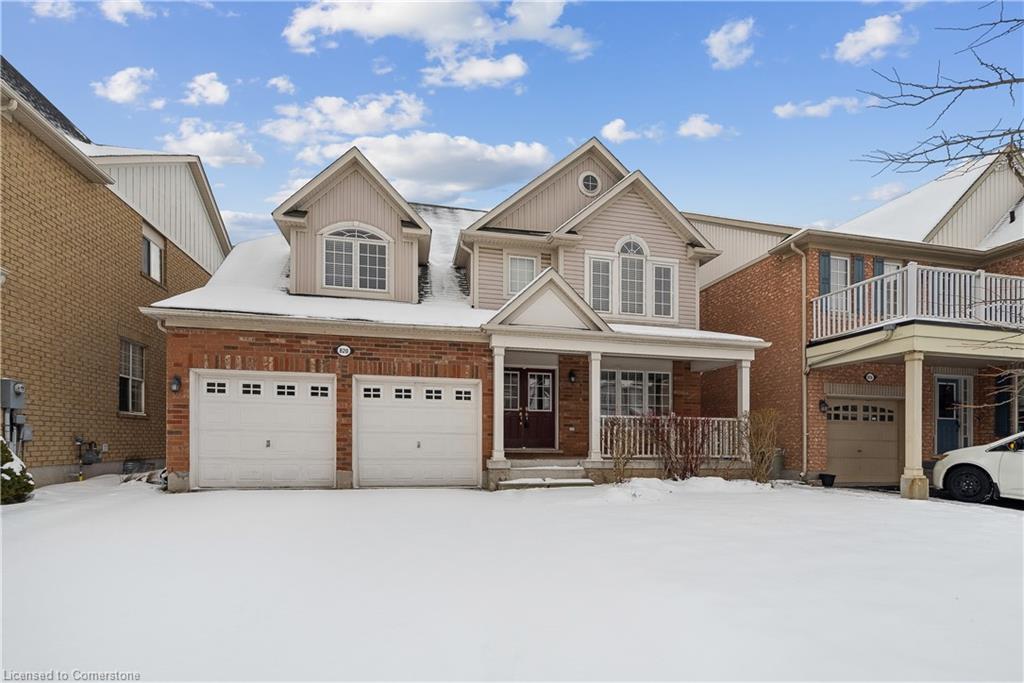 820 Speck Crossing Property Photo 2