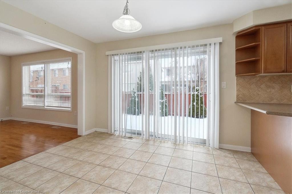 820 Speck Crossing Property Photo 11