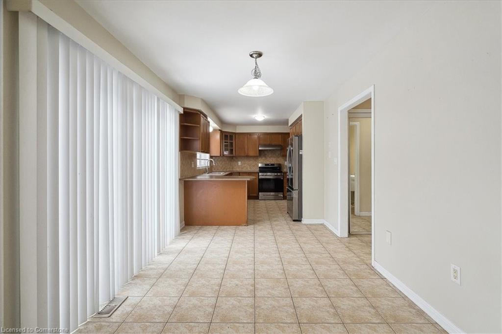 820 Speck Crossing Property Photo 12