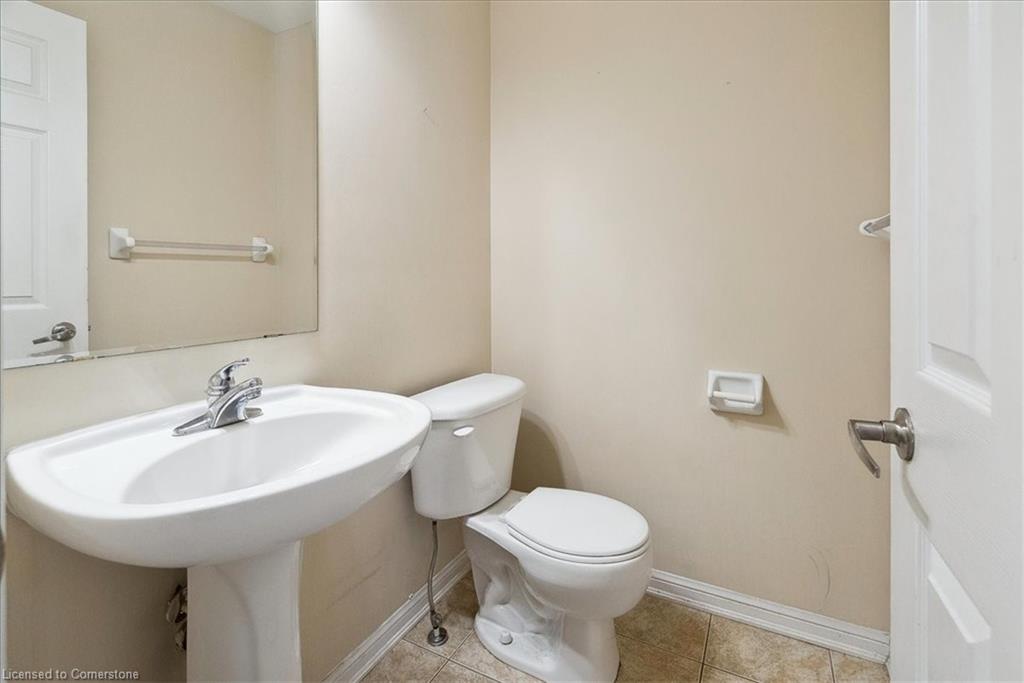 820 Speck Crossing Property Photo 16