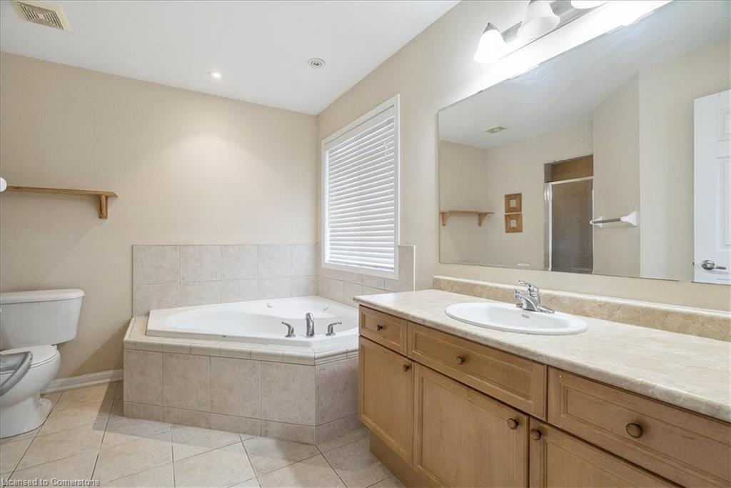 820 Speck Crossing Property Photo 18