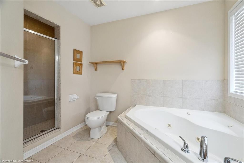 820 Speck Crossing Property Photo 19