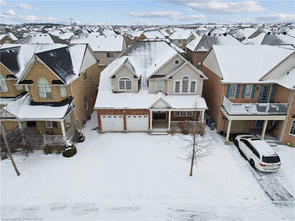 820 Speck Crossing Property Photo 32