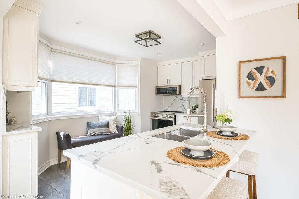 136 East 35th Street Property Photo
