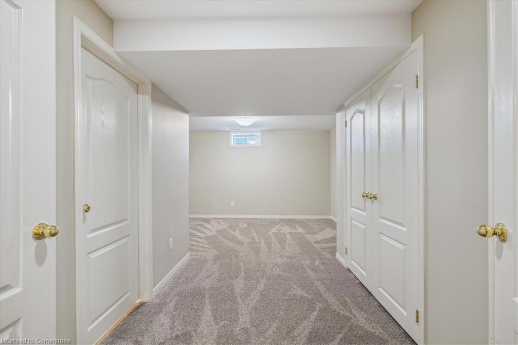 45-24 Kenyon Crescent Property Photo 26