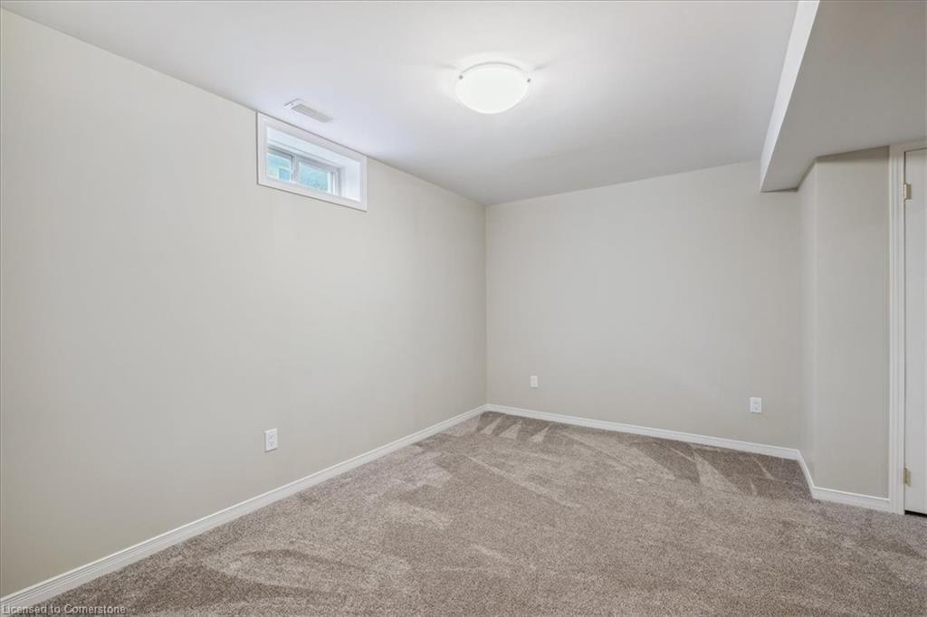 45-24 Kenyon Crescent Property Photo 27