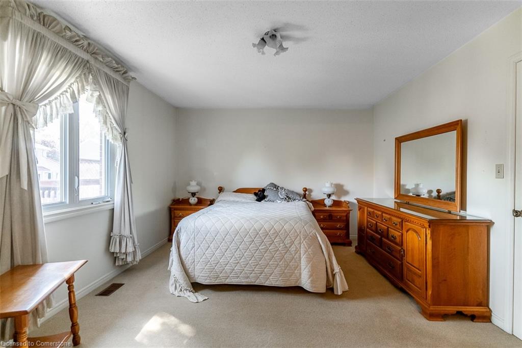 47 Winter Way Property Photo 10