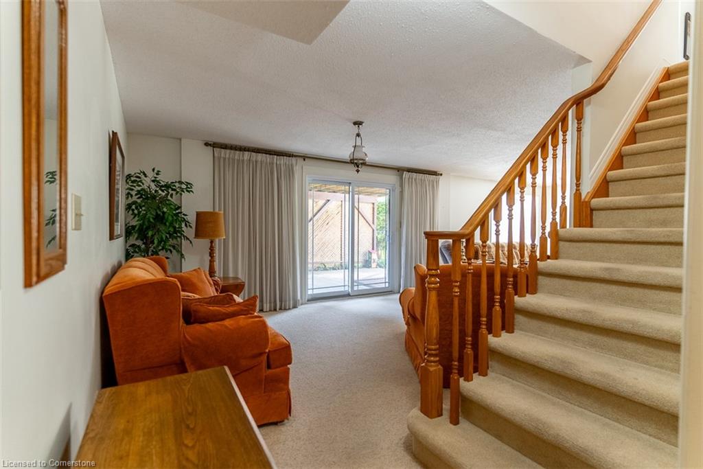 47 Winter Way Property Photo 16