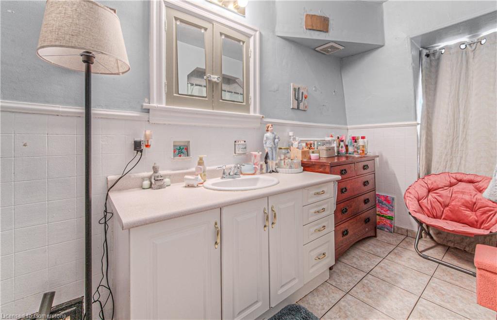 156 Grand Avenue S Property Photo 17