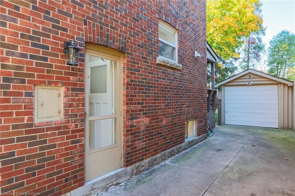 65 London Street S Property Photo 39