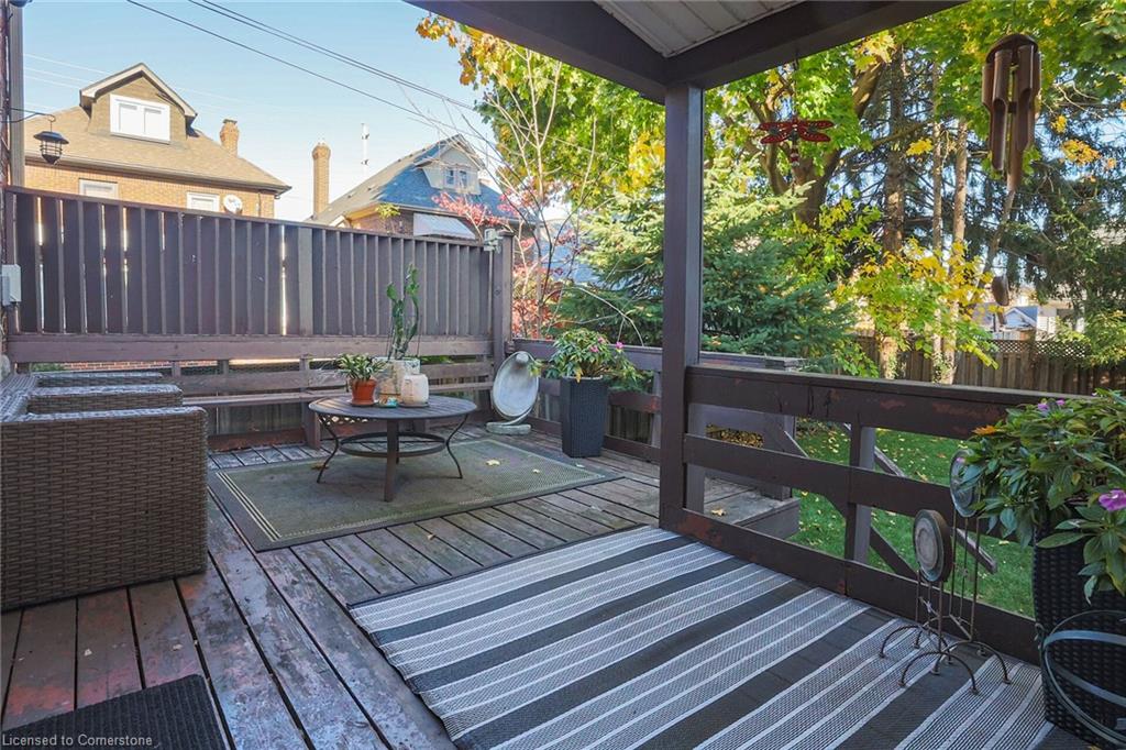 65 London Street S Property Photo 42