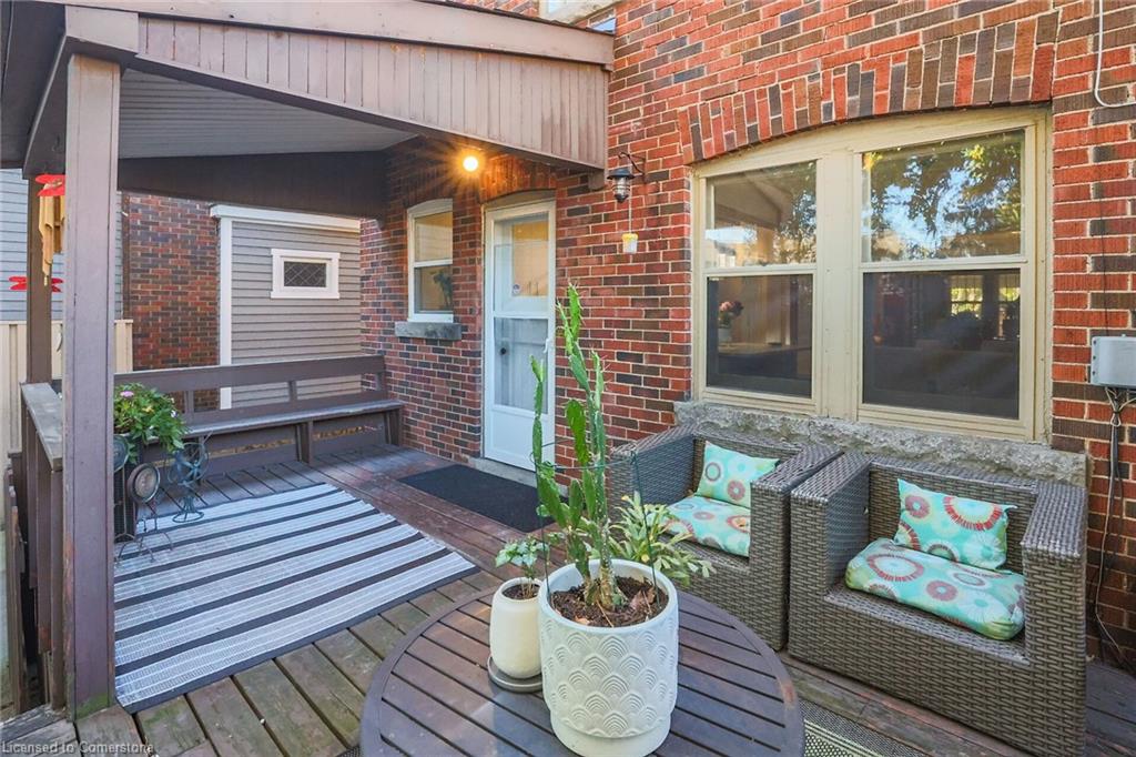 65 London Street S Property Photo 44