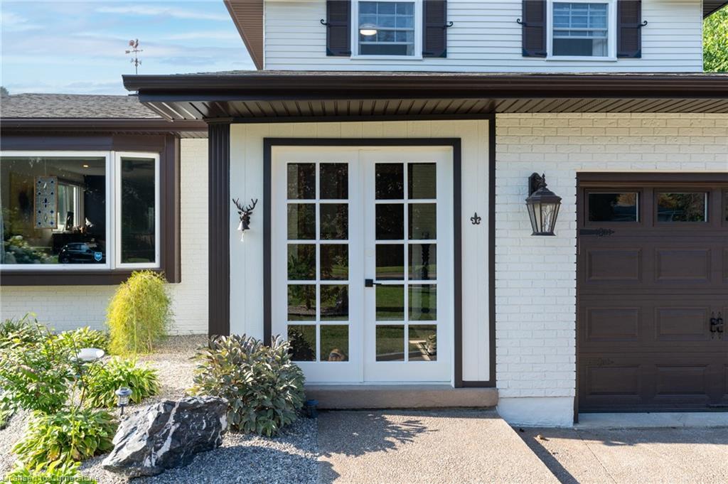 5 Lower Canada Drive Property Photo 5