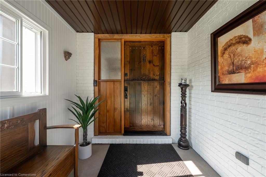 5 Lower Canada Drive Property Photo 10