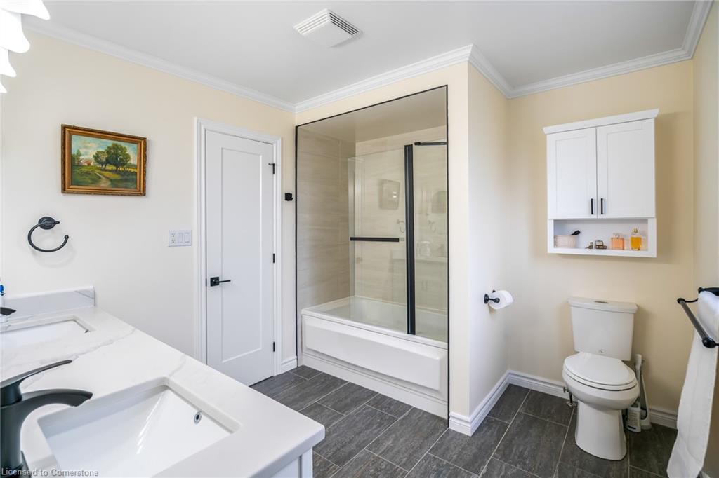 5 Lower Canada Drive Property Photo 32