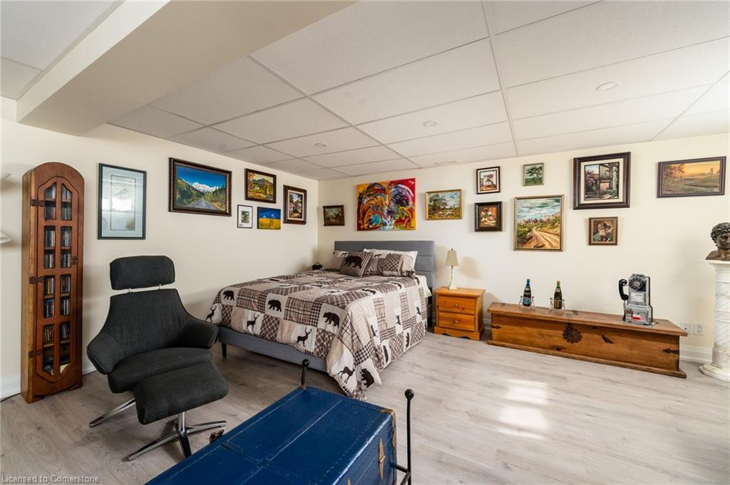 5 Lower Canada Drive Property Photo 37