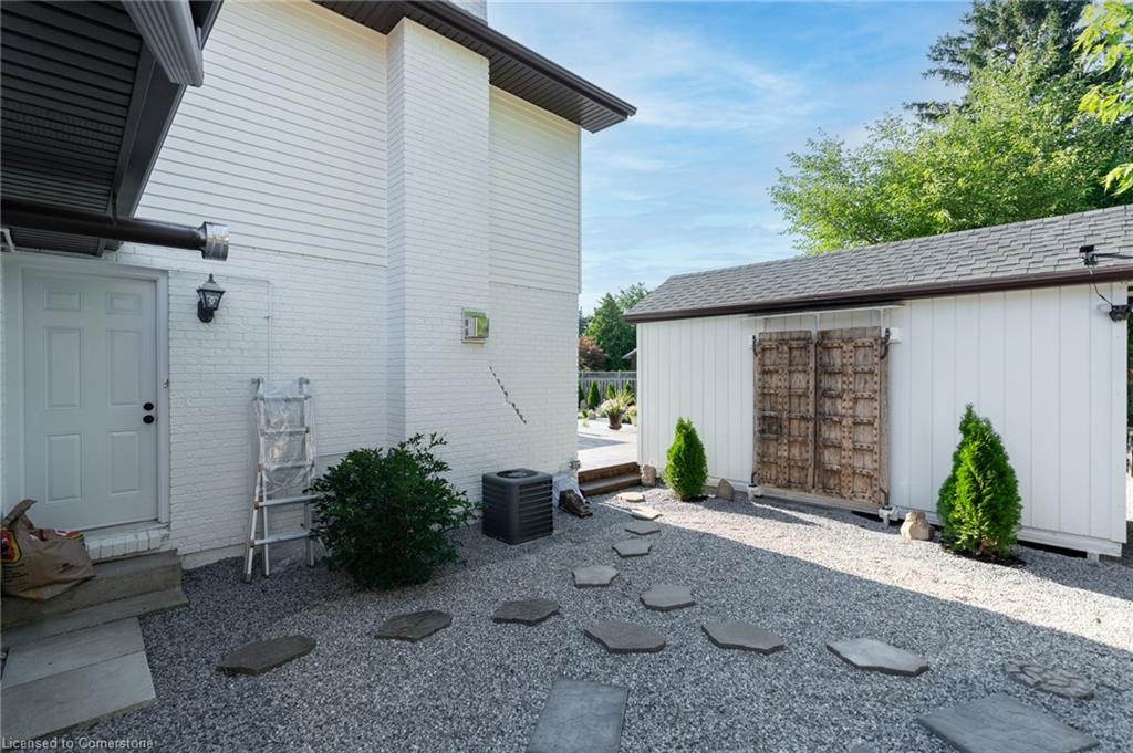 5 Lower Canada Drive Property Photo 45
