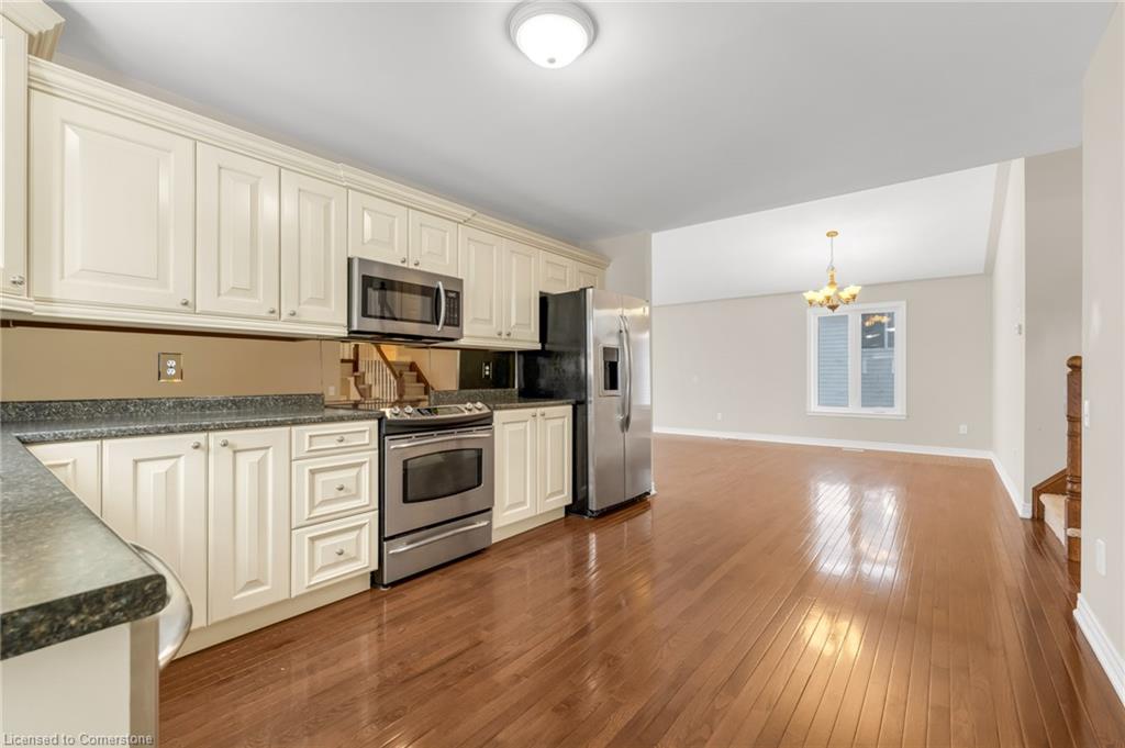 25 Mapleview Drive Property Photo 10